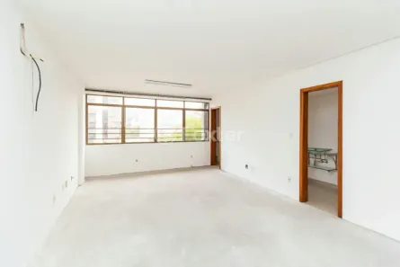 Sala Comercial à venda, 91m² no Petrópolis, Porto Alegre
