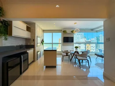 Apartamento com 4 Quartos à venda, 182m² no Meia Praia, Itapema