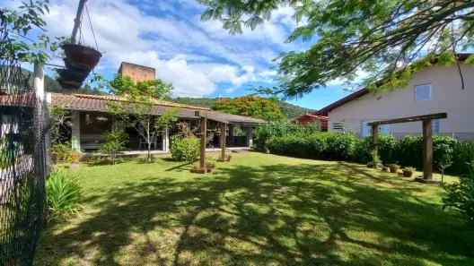 Casa com 3 Quartos à venda, 270m² no São Miguel (Guaporanga), Biguaçu