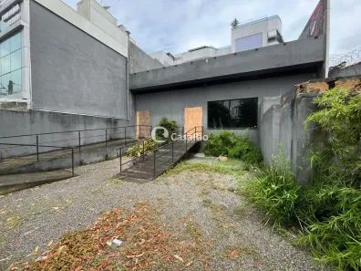 Ponto Comercial para alugar, 500m² no Freguesia (Jacarepaguá), Rio de Janeiro