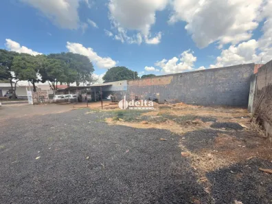 à venda, 300m² no Granada, Uberlândia