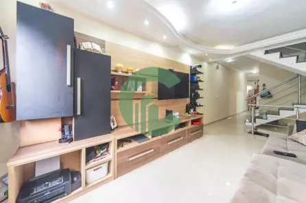 Sobrado com 3 Quartos para alugar, 160m² no Jardim Alvorada, Santo André