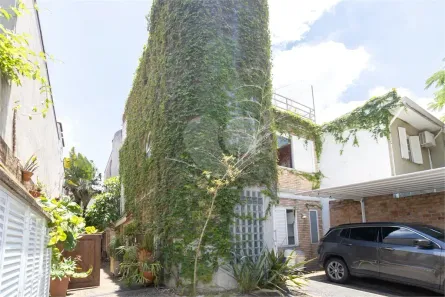 Sobrado com 5 Quartos à venda, 300m² no Vila Madalena, São Paulo