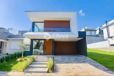 Casa com 3 Quartos à venda, 250m² no Centro, Gravataí