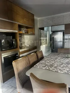 Casa com 2 Quartos para alugar, 78m² no Loteamento Villa Branca, Jacareí