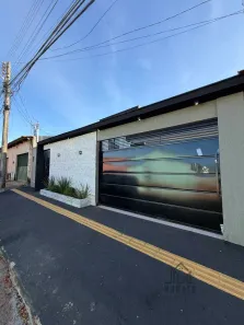 Casa com 3 Quartos à venda, 168m² no Vila Finsocial, Goiânia