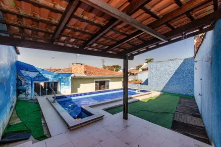 Casa com 3 Quartos à venda, 190m² no Iguaçu, Fazenda Rio Grande