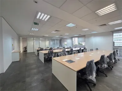 Sala Comercial para alugar, 228m² no Pinheiros, São Paulo