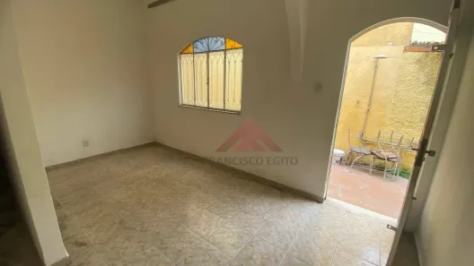 Casa com 2 Quartos à venda, 74m² no Engenhoca, Niterói