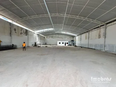 Galpão/Depósito/Armazém para alugar, 880m² no Pedras, Fortaleza