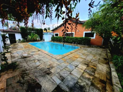 Sobrado com 4 Quartos à venda, 315m² no Praia das Palmeiras, Caraguatatuba