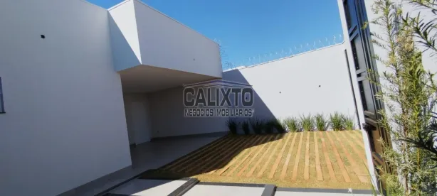 Casa com 3 Quartos à venda, 128m² no Laranjeiras, Uberlândia