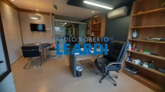 Imóvel Comercial à venda, 1000m² no Bangú, Santo André
