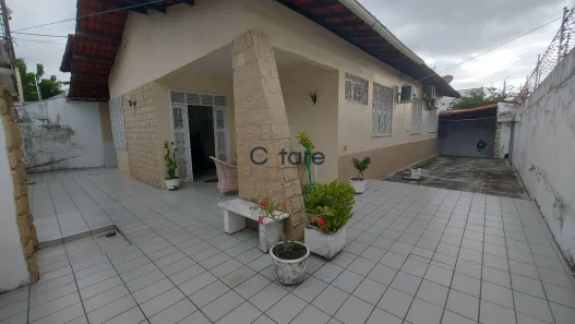 Casa com 4 Quartos à venda, 140m² no Parque Manibura, Fortaleza