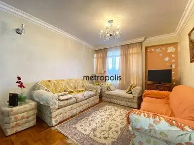 Sobrado com 4 Quartos à venda, 207m² no Parque Jaçatuba, Santo André