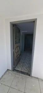 Casa com 1 Quarto para alugar, 25m² no Cidade Miguel Badra, Suzano