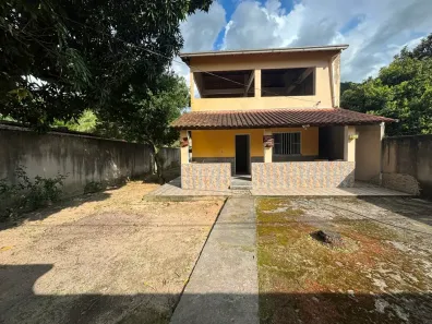 Casa com 2 Quartos à venda, 113m² no Cidade Jardim Guapimirim, Guapimirim