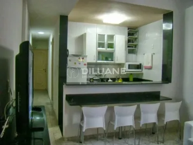 Apartamento com 2 Quartos à venda, 60m² no Copacabana, Rio de Janeiro