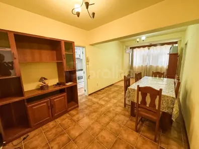 Apartamento com 2 Quartos à venda, 72m² no Centro, Florianópolis