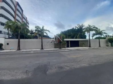 Casa com 4 Quartos à venda, 484m² no Edson Queiroz, Fortaleza