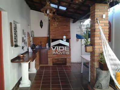 Casa com 3 Quartos para alugar, 211m² no Jardim Nossa Senhora Auxiliadora, Campinas