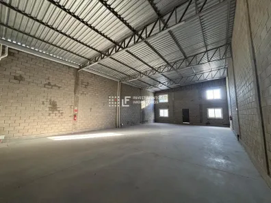 Galpão/Depósito/Armazém para alugar, 360m² no Igara, Canoas