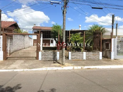 Casa com 3 Quartos para alugar, 200m² no Mathias Velho, Canoas