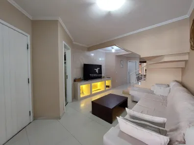 Sobrado com 3 Quartos à venda, 245m² no Centro, Pinhais