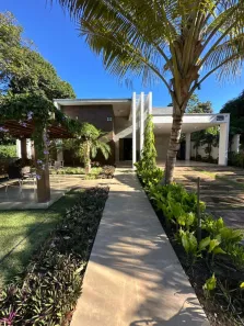 Casa de Condomínio com 3 Quartos à venda, 750m² no Novo Uruguai, Teresina