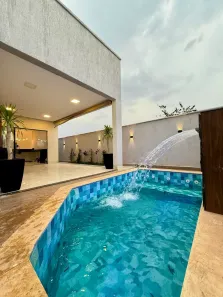 Casa de Condomínio com 3 Quartos à venda, 150m² no Centro, Aragoiânia