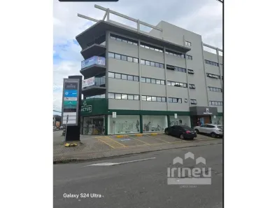 Sala Comercial para alugar, 277m² no Aventureiro, Joinville