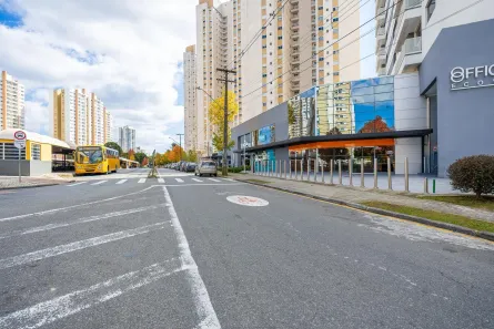 Ponto Comercial com 1 Quarto para alugar, 200m² no Cidade Industrial, Curitiba