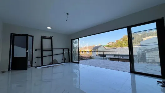 Casa com 3 Quartos à venda, 184m² no Trindade, Florianópolis