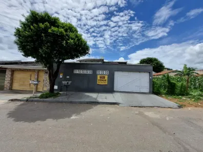 Casa com 3 Quartos à venda, 112m² no Residencial Solar Bougainville, Goiânia