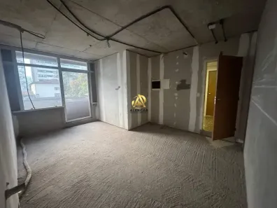 Sala Comercial à venda, 30m² no Praia da Costa, Vila Velha