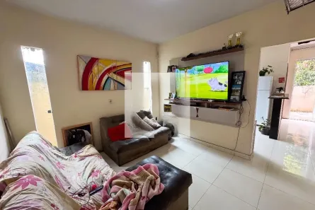 Casa com 2 Quartos à venda, 80m² no Jardim Industrial, Contagem