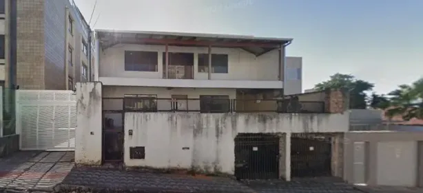 Casa com 5 Quartos à venda, 648m² no Coração Eucarístico, Belo Horizonte