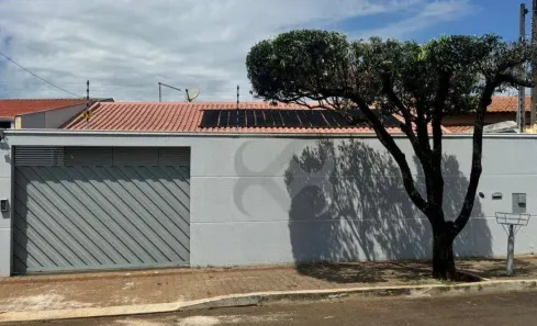 Casa com 3 Quartos à venda, 195m² no Alpes, Londrina