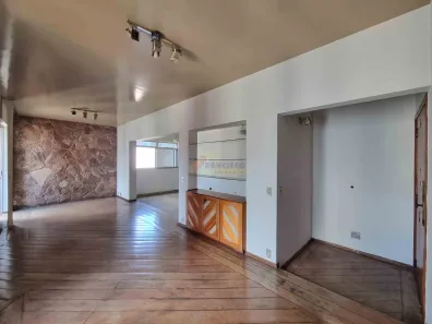Apartamento com 4 Quartos à venda, 209m² no Centro, Divinópolis