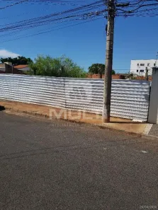 Lote/Terreno com 1 Quarto à venda, 1200m² no Segismundo Pereira, Uberlândia
