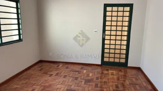 Casa com 4 Quartos à venda, 165m² no Vila Albertina, Ribeirão Preto