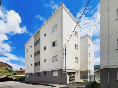 Apartamento com 2 Quartos para alugar, 45m² no Dom Bosco, Poços de Caldas