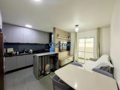 Apartamento com 2 Quartos à venda, 59m² no Barreiros, São José