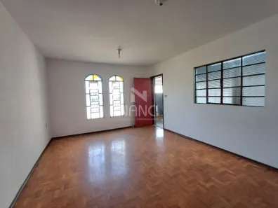 Sobrado com 3 Quartos à venda, 130m² no Jardim Independência, Rio Claro