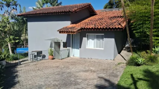 Casa de Condomínio com 3 Quartos para venda ou aluguel, 300m² no Residencial Euroville, Carapicuíba