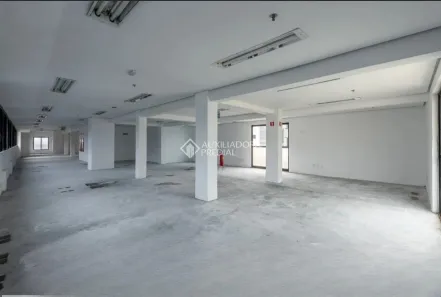 Sala Comercial para alugar, 271m² no Santo Antônio, São José dos Pinhais