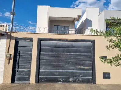 Casa com 3 Quartos à venda, 172m² no Jardim Planalto, Goiânia