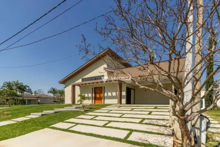 Casa de Condomínio com 3 Quartos à venda, 326m² no Barreiro, Araçoiaba da Serra
