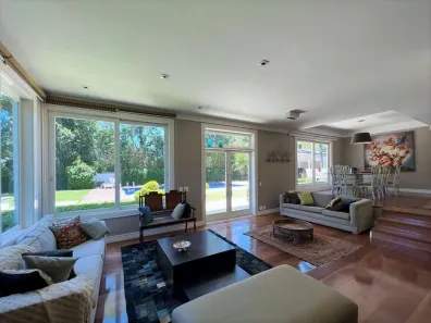 Casa de Condomínio com 4 Quartos à venda, 660m² no Jardim do Golf I, Jandira