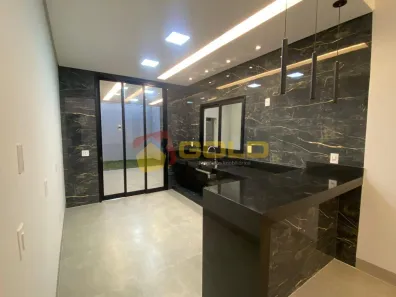Casa com 3 Quartos à venda, 250m² no Granada, Uberlândia